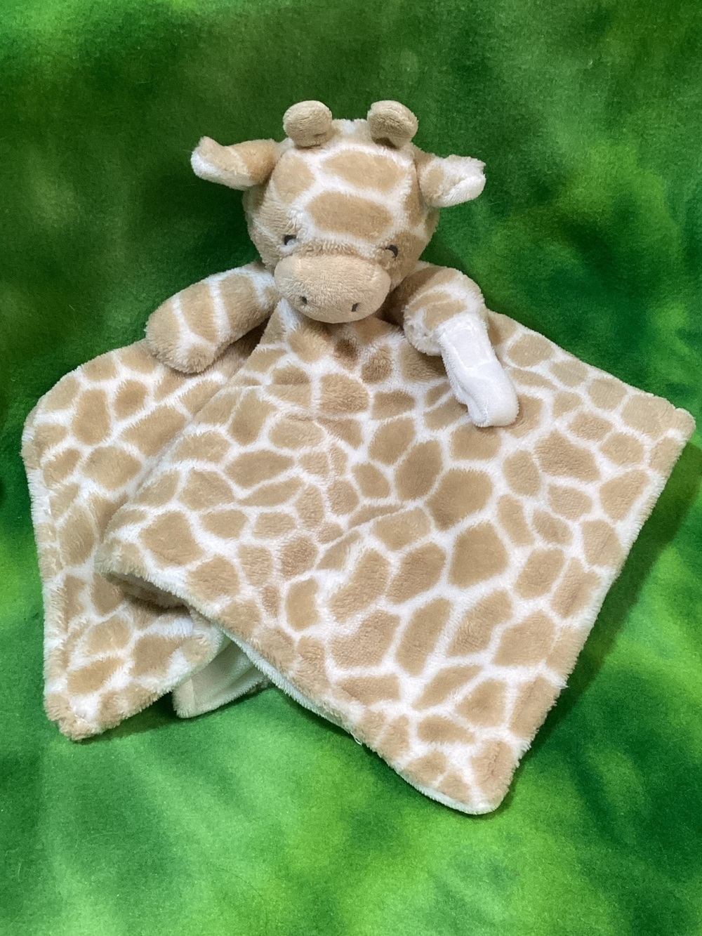 Carter's Giraffe Baby Lovey Security Plush Pacifier Loop 14"x15" Blanket